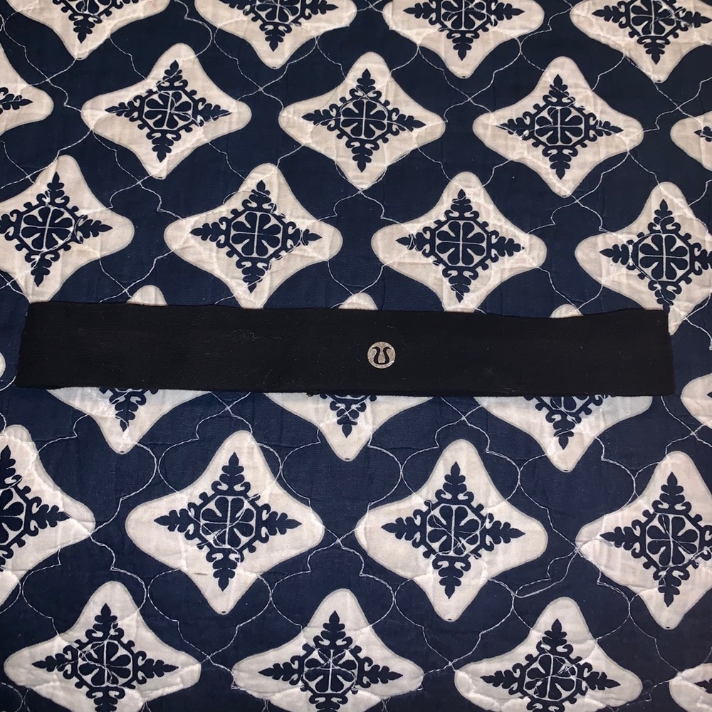 Lu Lu Lemon headband